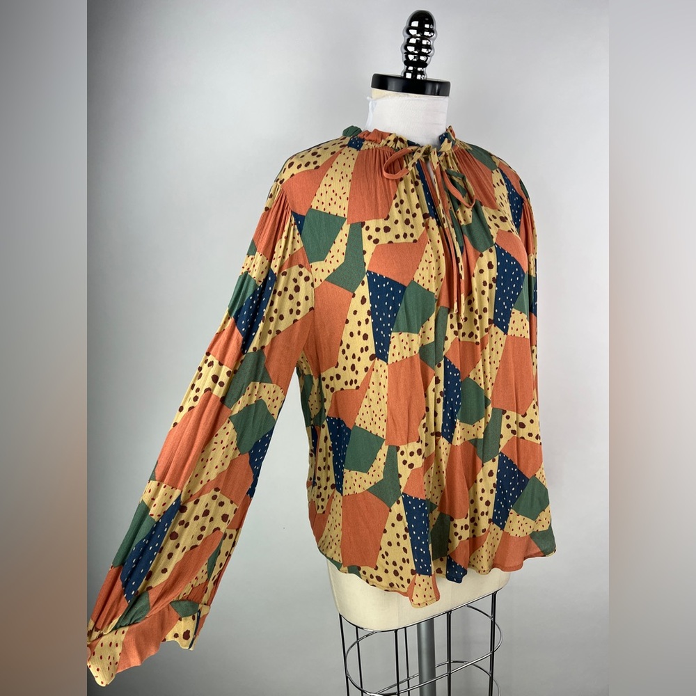 3083. Patchwork Pattern Balloon Sleeve Blouse - image 2